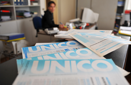 Unico 2010 dichiarazione dei redditi: chi è esonerato dalla ... Chi deve presentare la dichiarazione dei redditi