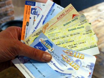 buoni pasto e ticket restaurant fisici, simili a quelli elettronici