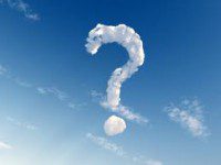 punto interrogativo fatto di nuvole