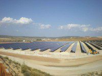 grande impianto fotovoltaico solare